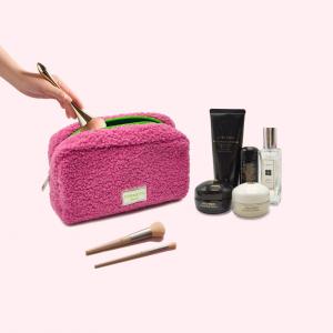 High Quality Teddy Fur Makeup Bag for Women Portable and Stylish Vanity Storage